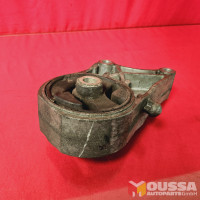 Engine mount transmission carrier