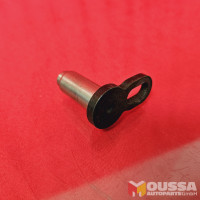 Gearbox mounting pin