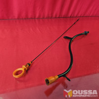 Oil dip stick gauge with guide