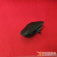 Wash nozzle windshield