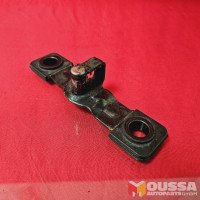 Tailgate striker plate latch