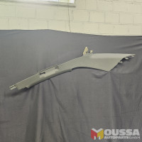 Roof panel cover trim d-pillar