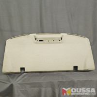 Parcel shelf hat board