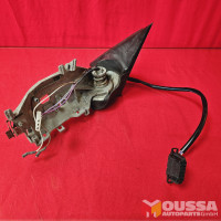 Side view mirror damping