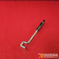 Fuel cap release rod
