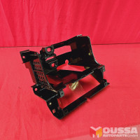 Center console head unit mount