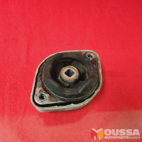 Engine bearing mount bracket