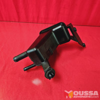 Servo oil tank