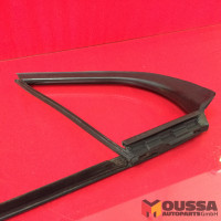 Window frame upper frame