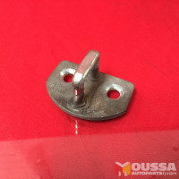 Door striker