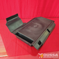 Battery carrier tray mount