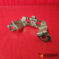 Lug fixing bracket