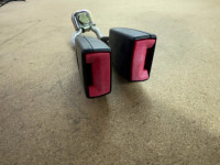 Double belt latch