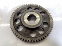 Sinchronizer camshaft gear wheel