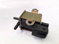 Vacuum solenoid valve