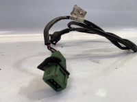 Camshaft position sensor wire