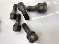 Set of 5 wheel rim screws bolts