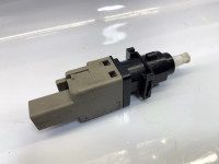 Clutch pedal switch