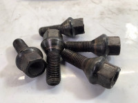 Set of 5 wheel rim screw bolt