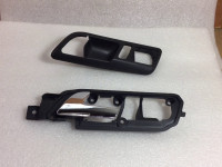 Door handle actuator with trim