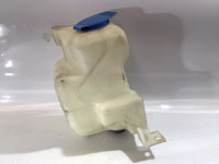 Windscreen washer tank with end cap