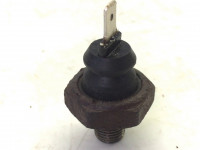 Engine oil pressure sensor switch