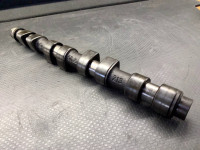 Inlet outlet Camshaft