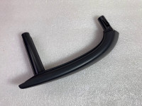 Grab handle with cover