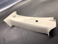 Interior trim cover B-pillar