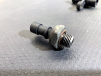 Oil pressure switch