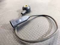 Engine knock sensor