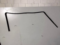 Door weatherstrip rail