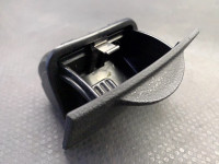 Ashtray rear passenger