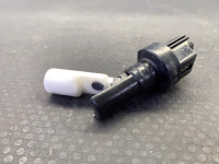 Screenwash level indicator sensor