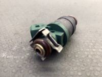 Benzin injector valve