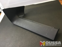 Tray drivers side left trim