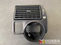 Air nozzle grille vent dash
