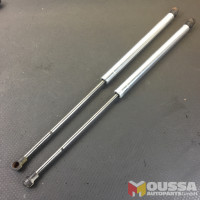 Bonnet damper gas pressure spring strut