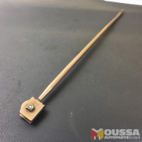 Gear shift selector shaft
