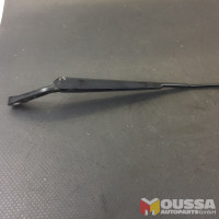 Wiper arm windshield