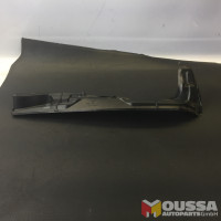 Fender bracket inner wing trim