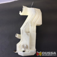 Wiper water tank washing reservoir