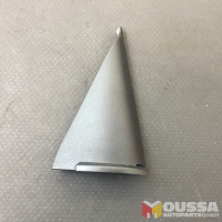 Window triangle cover mirror