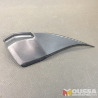 Side mirror triangle cover door bezel