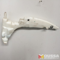 Windscreen washer reservoir wiper 