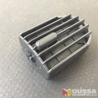 Air vent grille air flow outlet