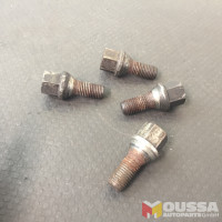 Nut and bolt16 pcs.