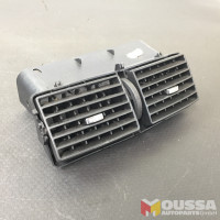 Dashboard vent grille