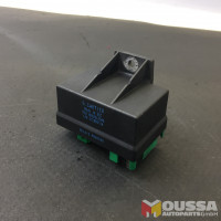 Plug relay